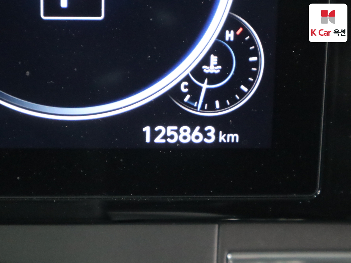 هيونداي - أزيرا - Image 4