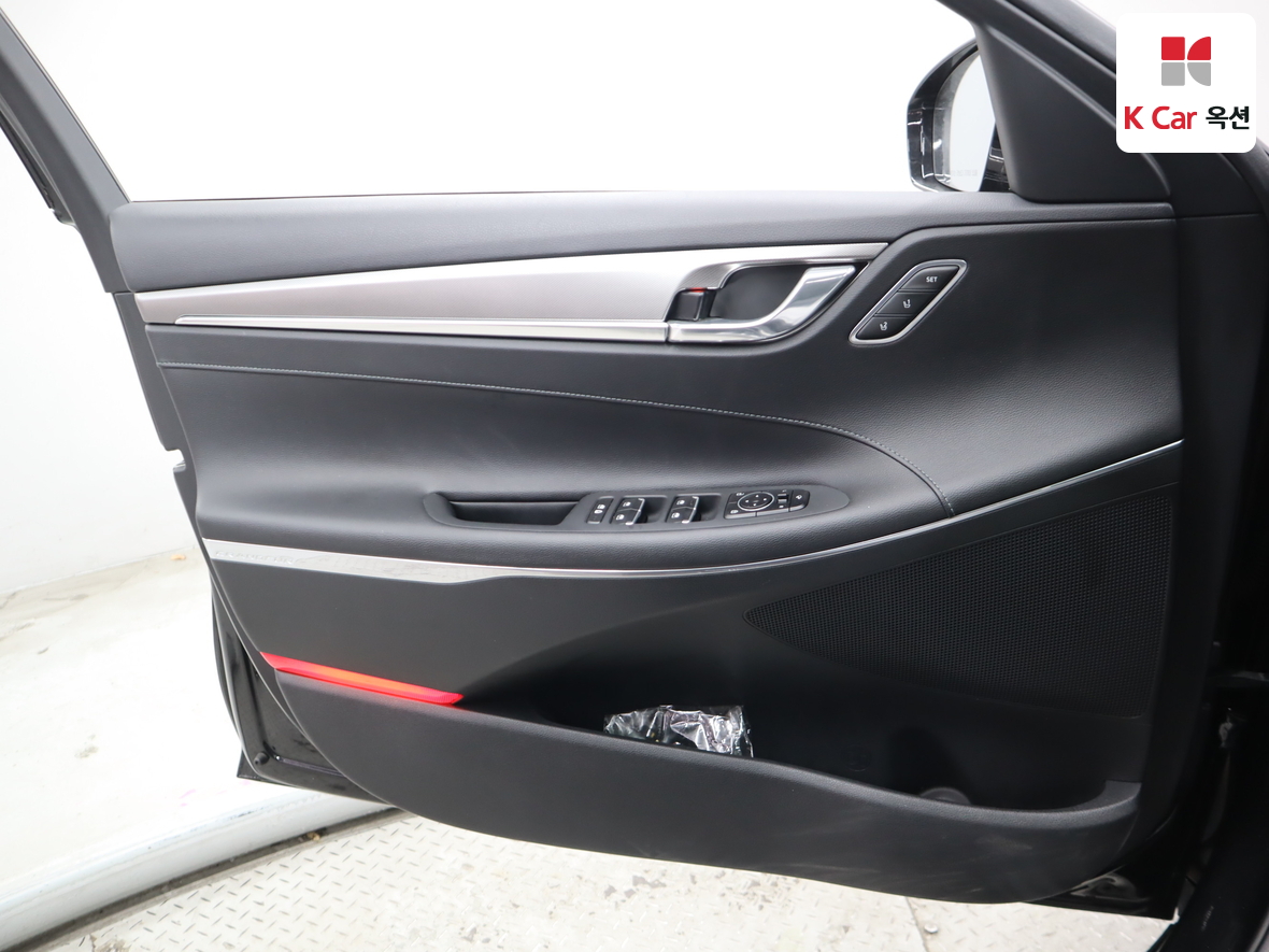 هيونداي - أزيرا - Image 8