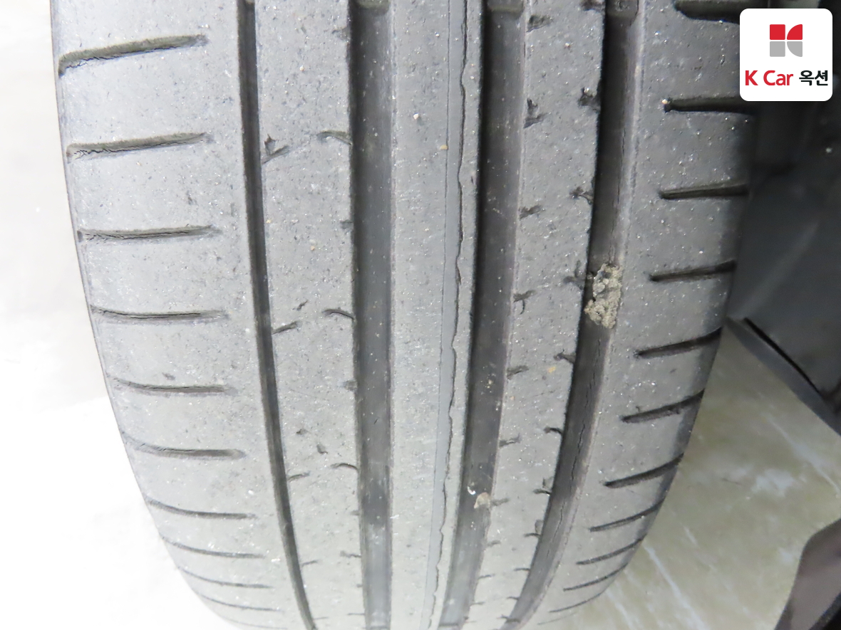 فولفو - XC40 - Image 35