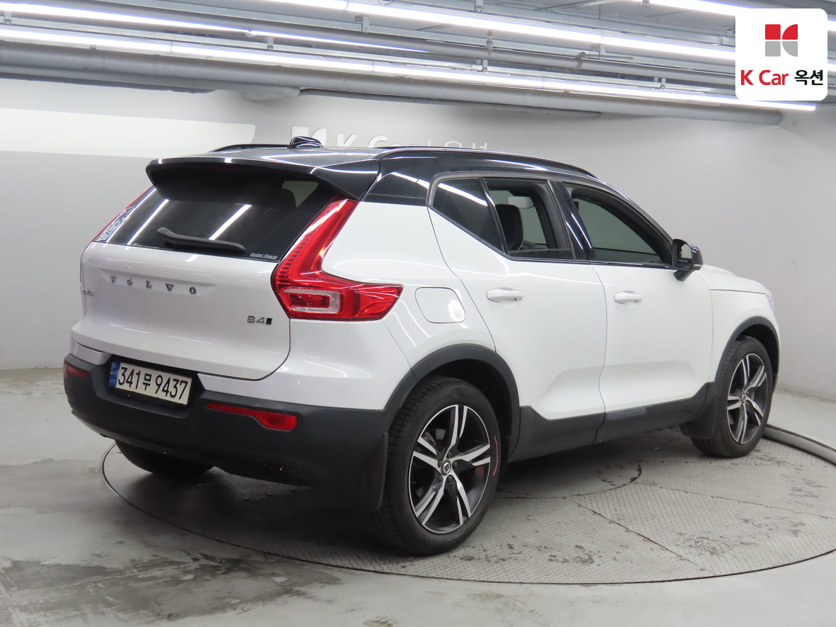 فولفو - XC40 - Image 2