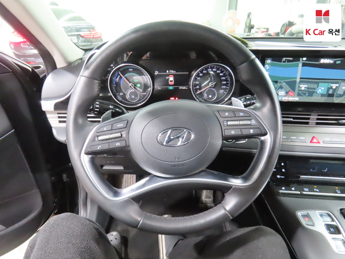 هيونداي - أزيرا - Image 10