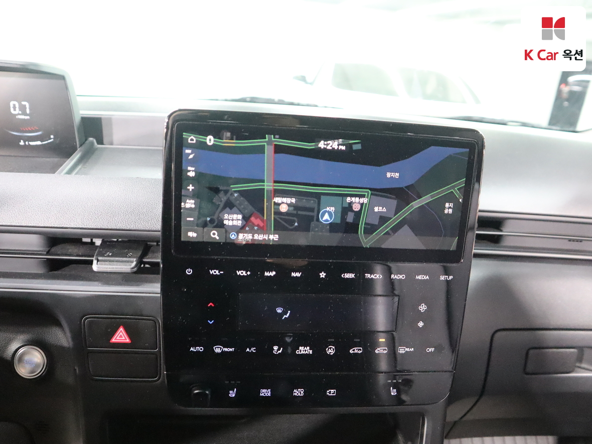 هيونداي - ستاريا - Image 6