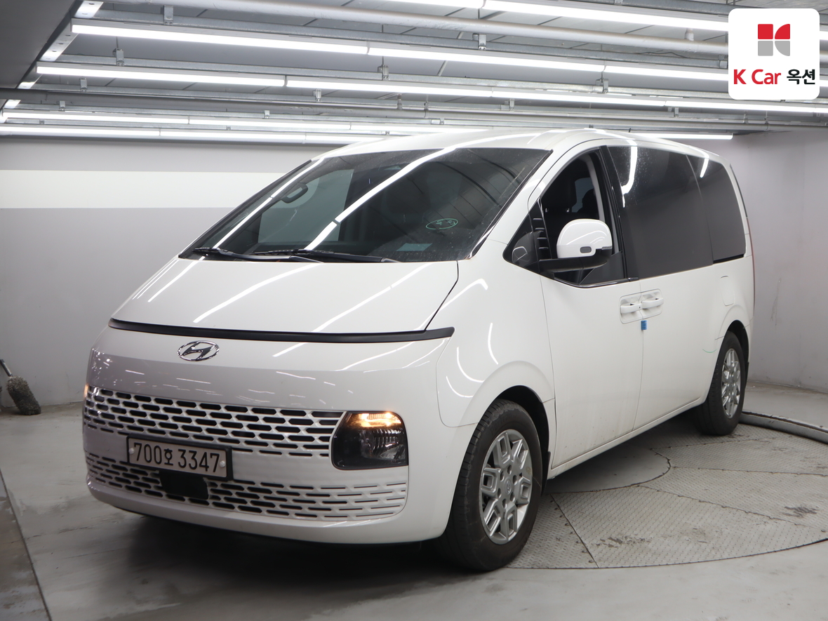 هيونداي - ستاريا