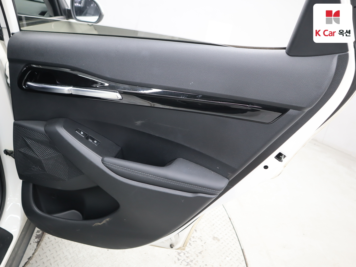 كيا - سيلتوس - Image 28