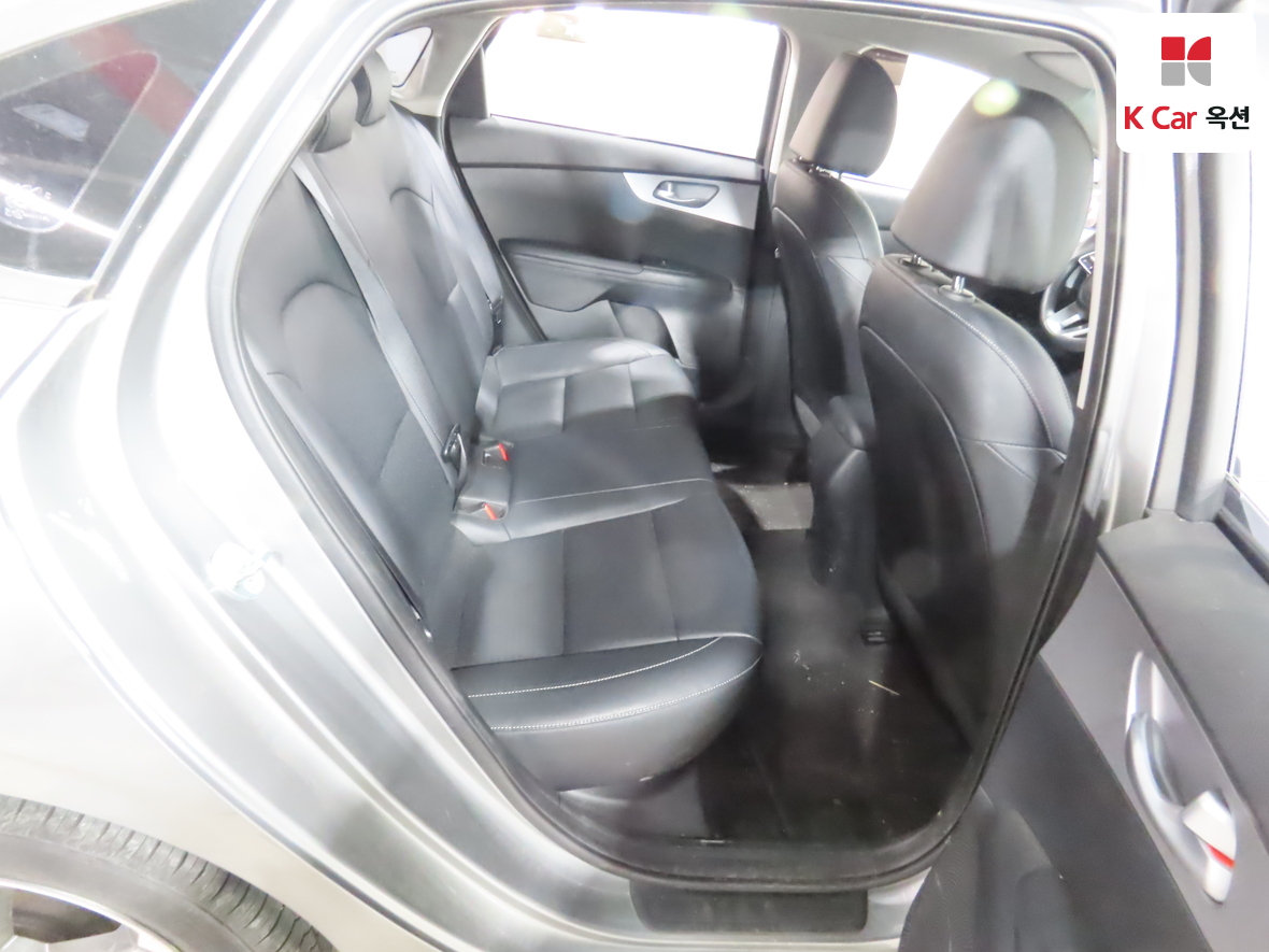 كيا - K3 - Image 27