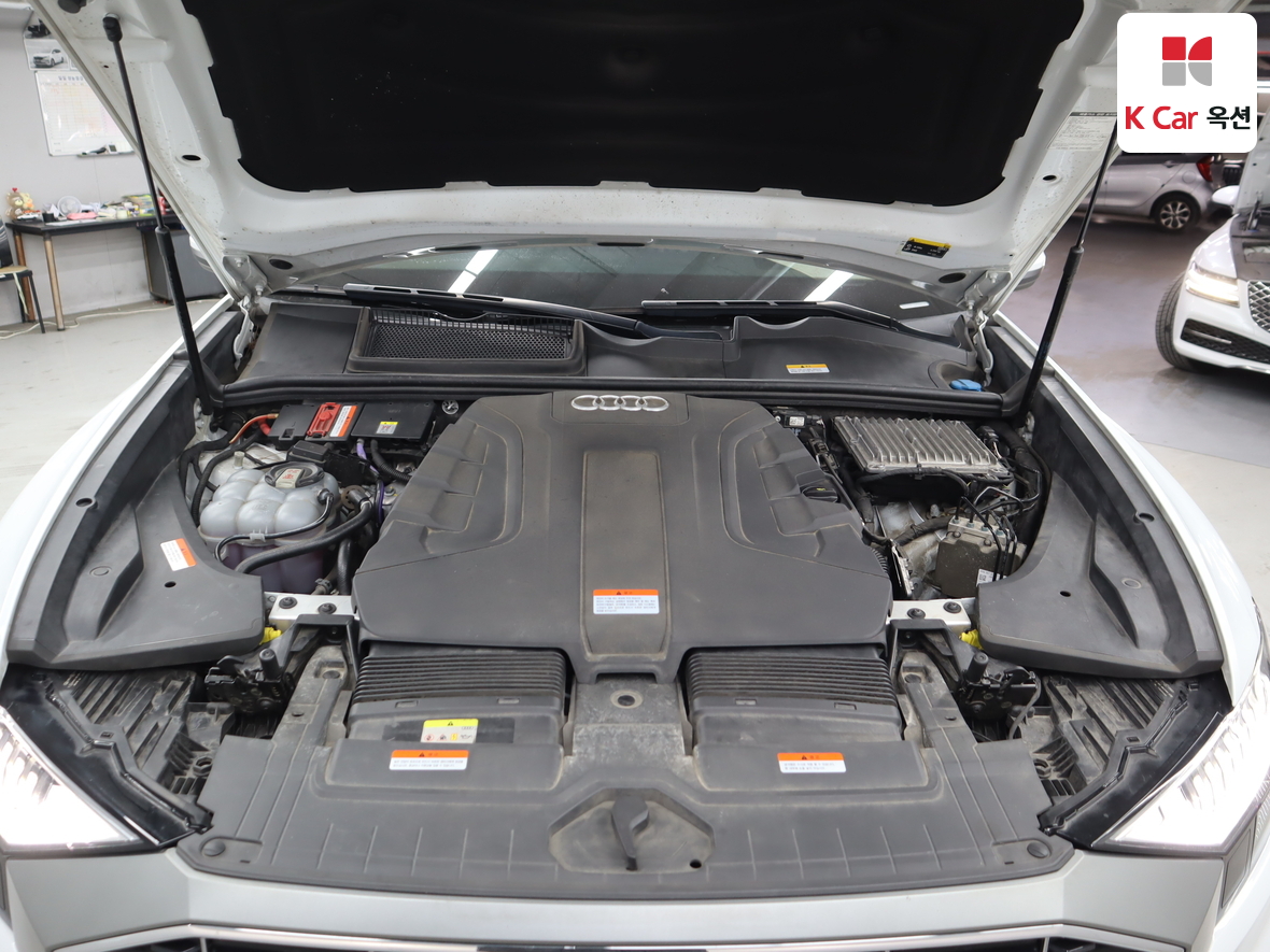 أودي - Q8 - Image 35