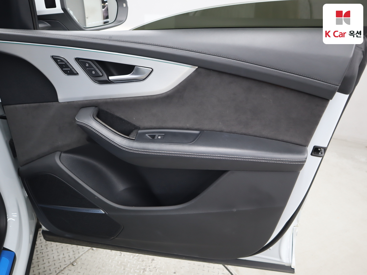 أودي - Q8 - Image 31