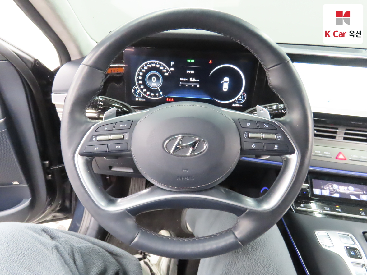 هيونداي - أزيرا - Image 10