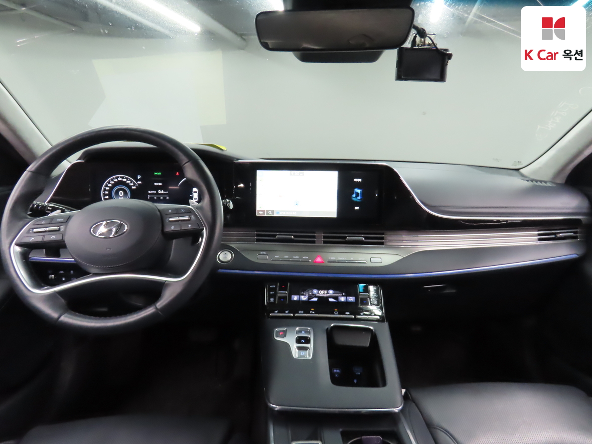 هيونداي - أزيرا - Image 3