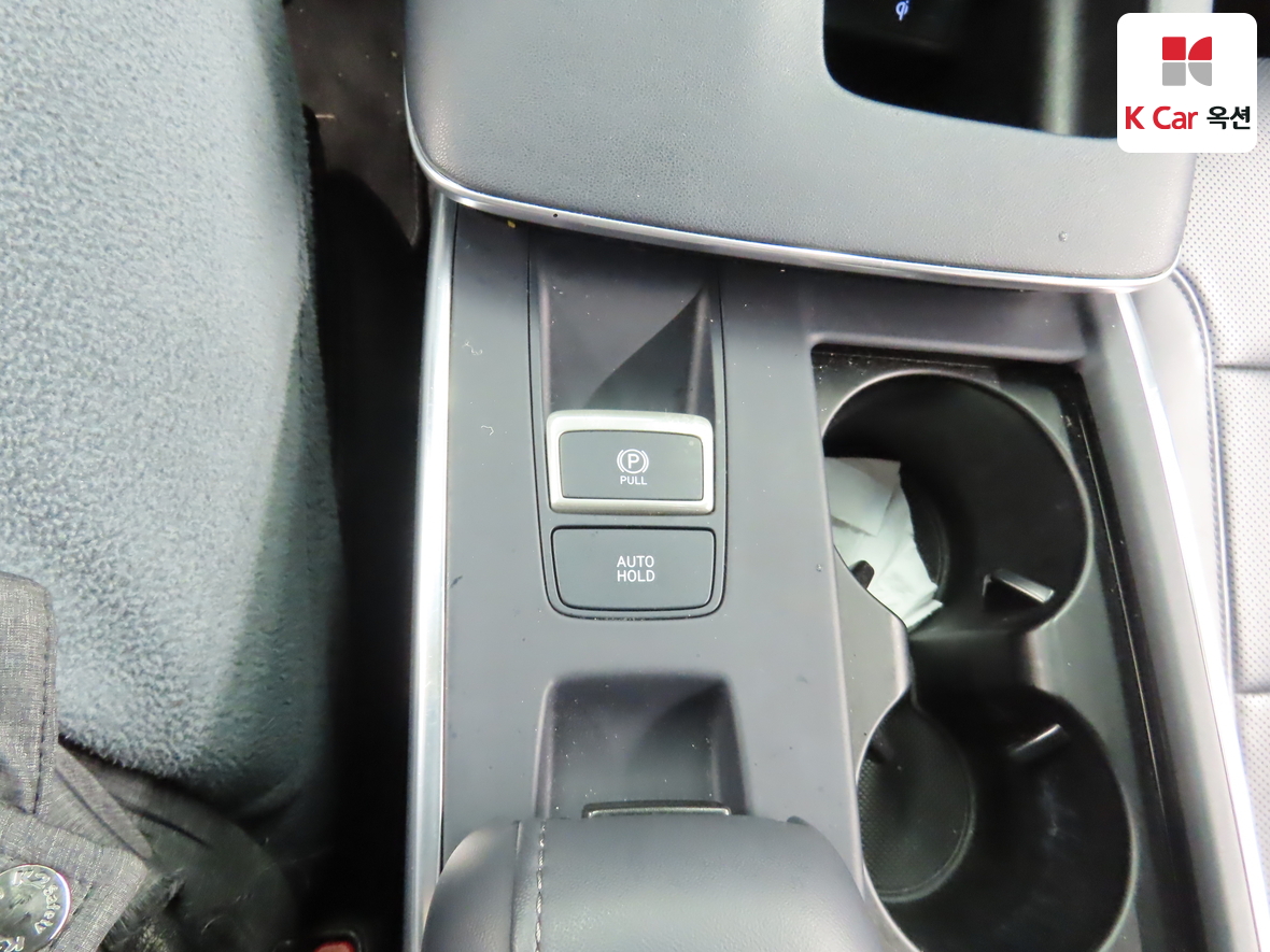 هيونداي - أزيرا - Image 17