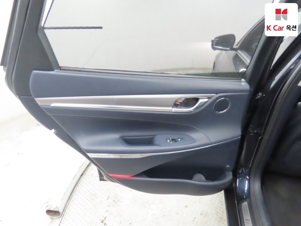 هيونداي - أزيرا - Image 23