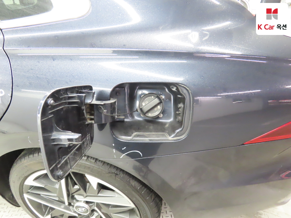 هيونداي - أزيرا - Image 26