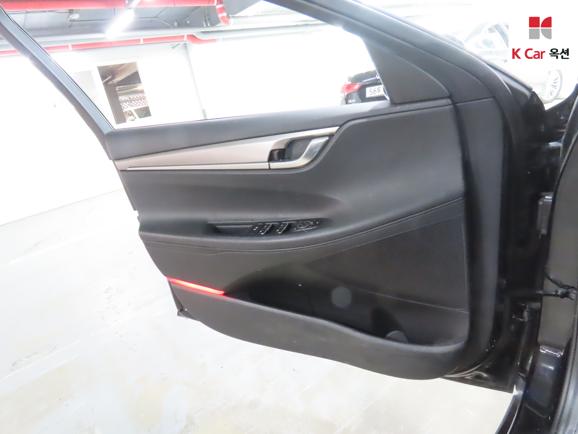 هيونداي - أزيرا - Image 8