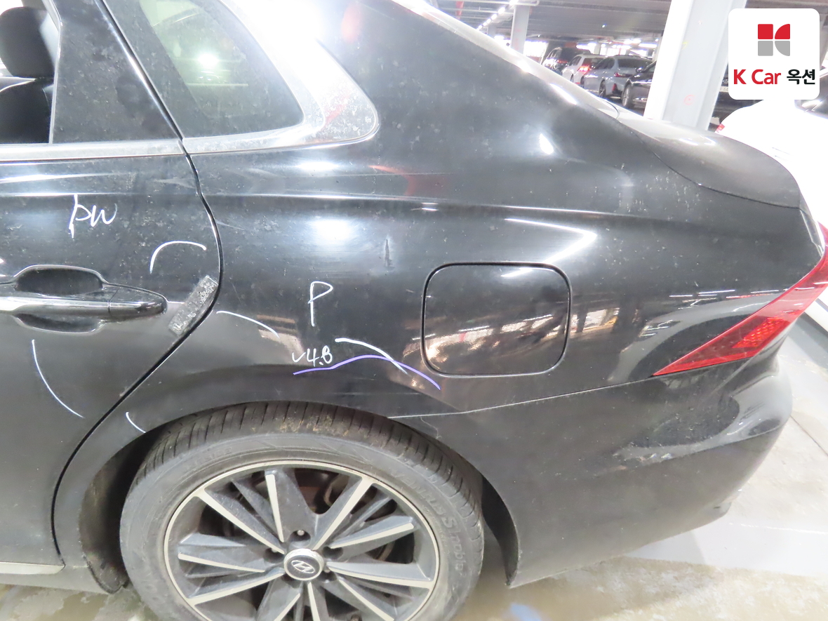 هيونداي - أزيرا - Image 39