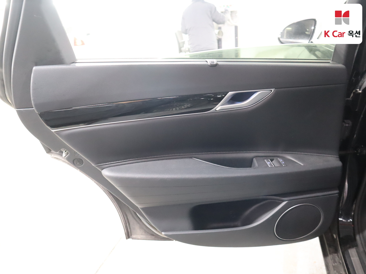 جينسس - G80 - Image 22