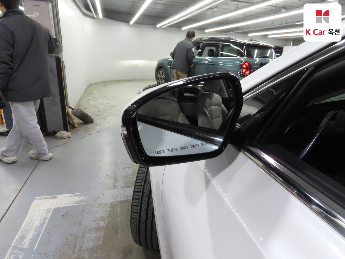 هيونداي - أزيرا - Image 23