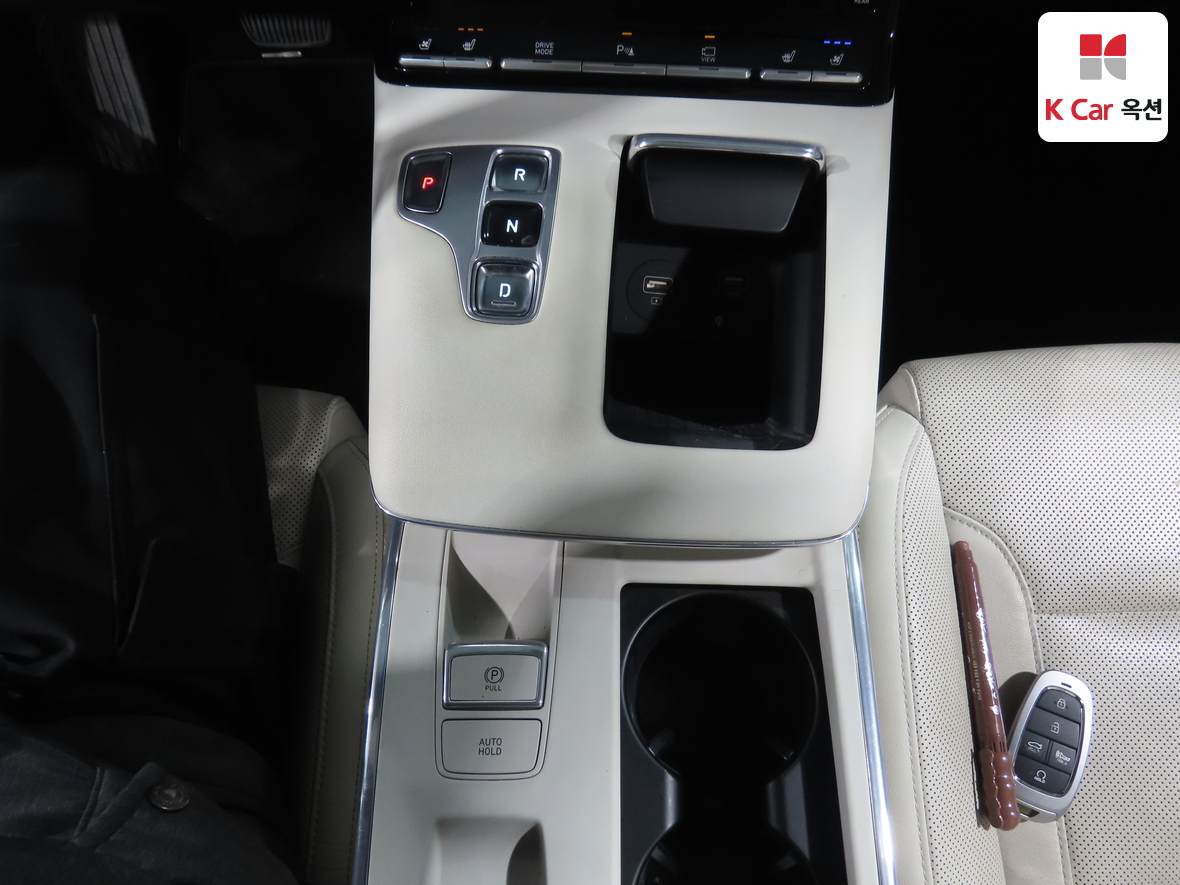 هيونداي - أزيرا - Image 16