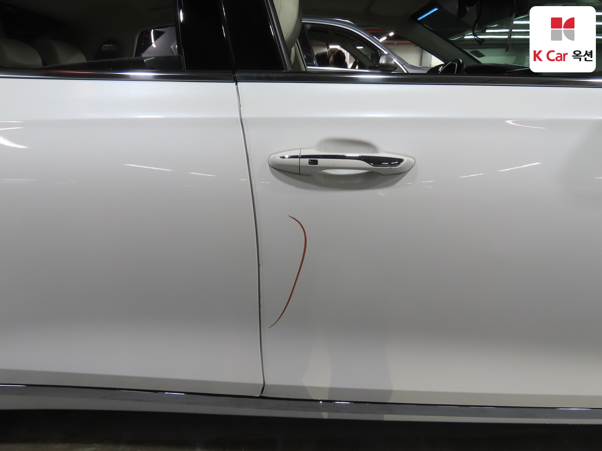 هيونداي - أزيرا - Image 42