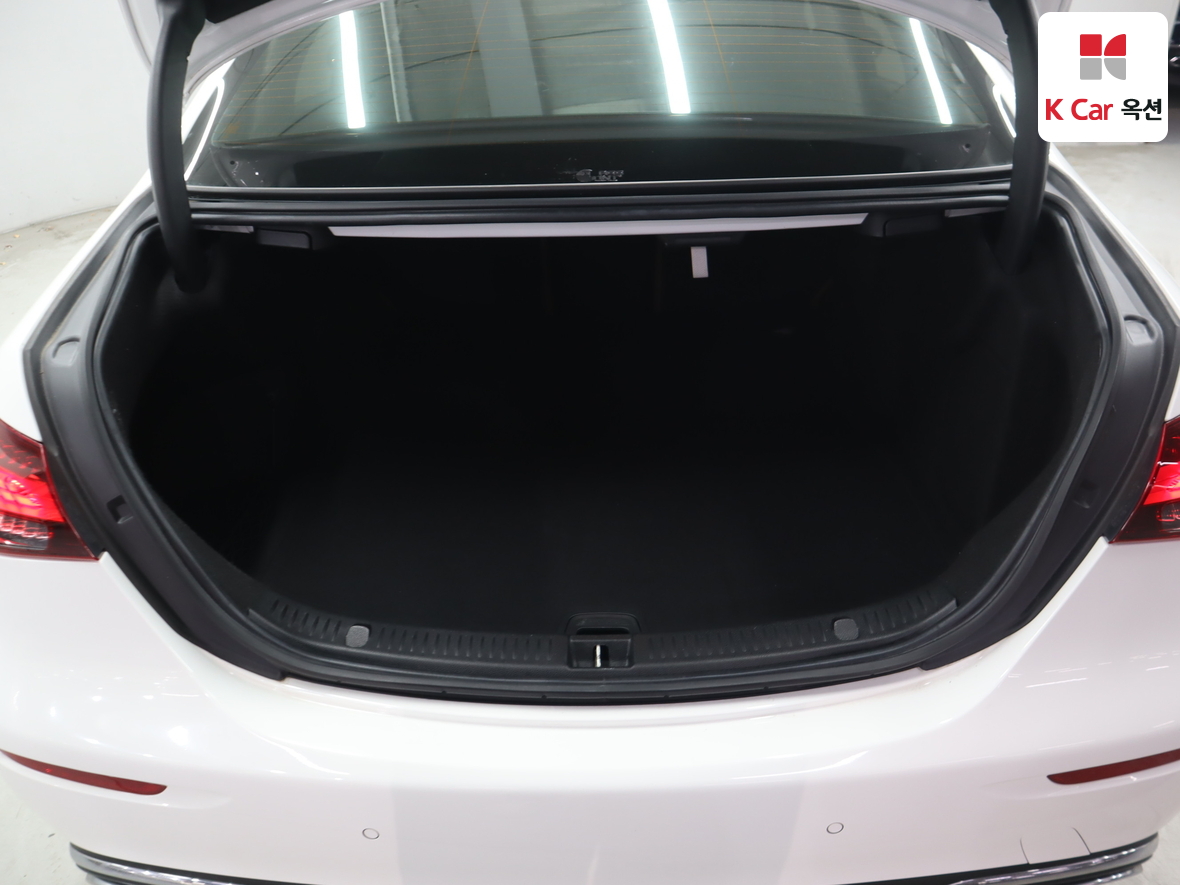 مرسيدس - E250 - Image 28