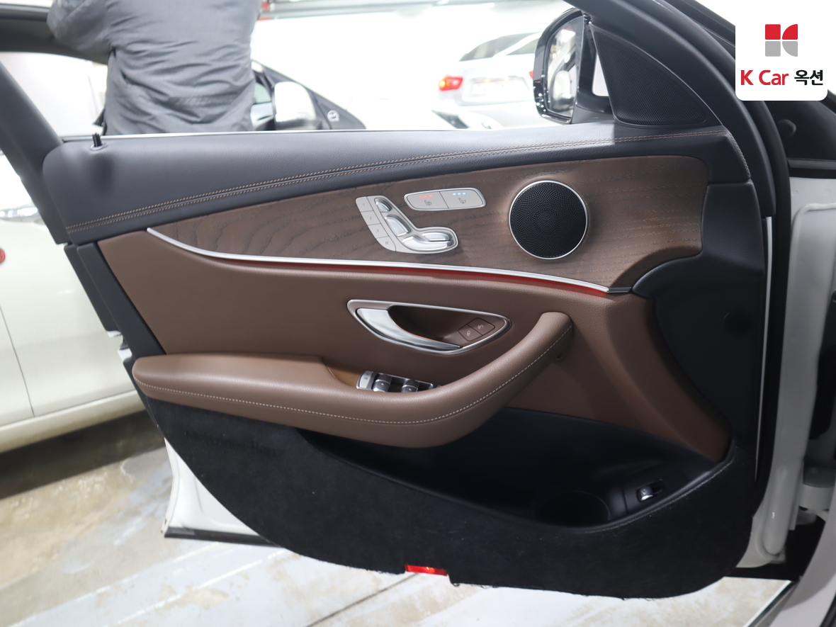 مرسيدس - E250 - Image 8