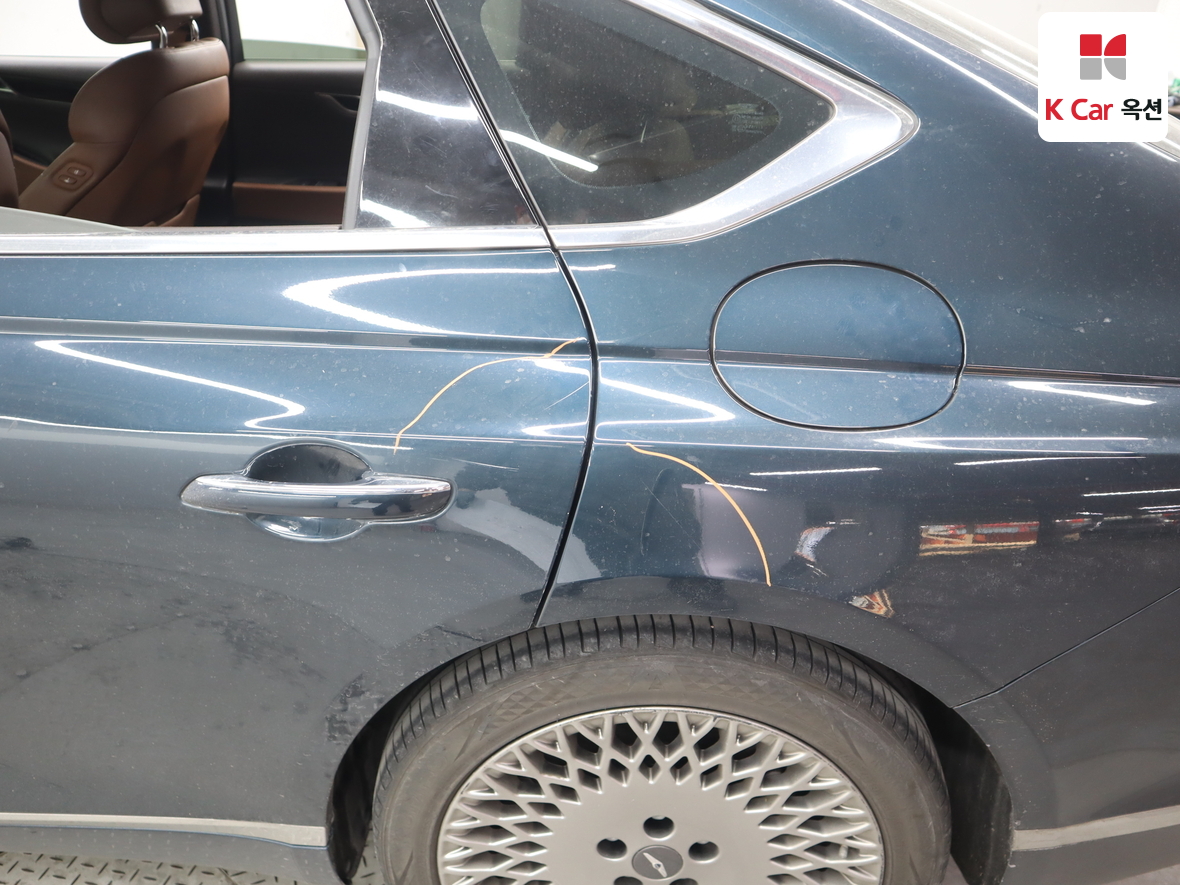 جينيسيس G80 2022 - صورة 39