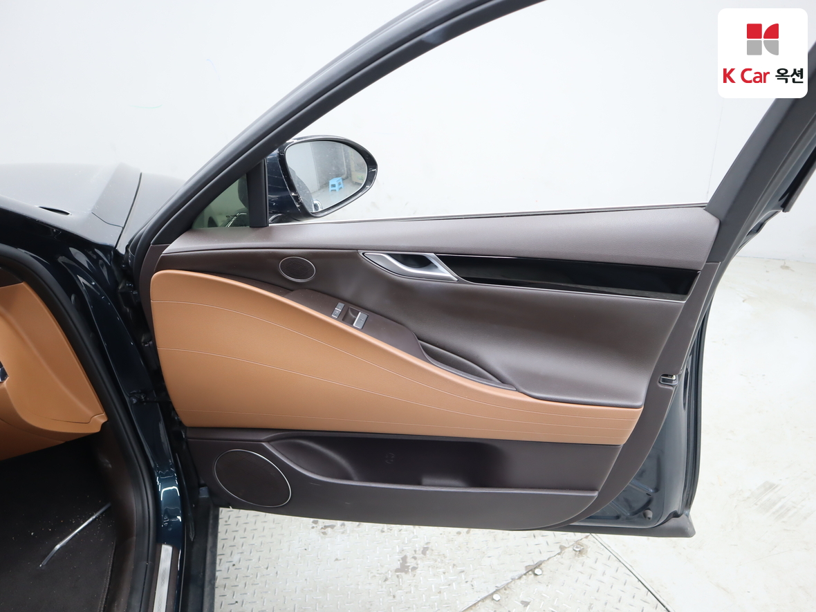 جينيسيس G80 2022 - صورة 30