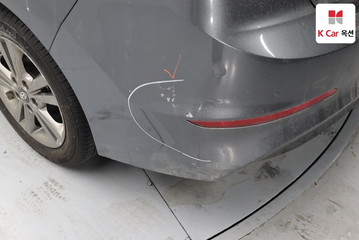 Hyundai Elantra 2016 - Image 36