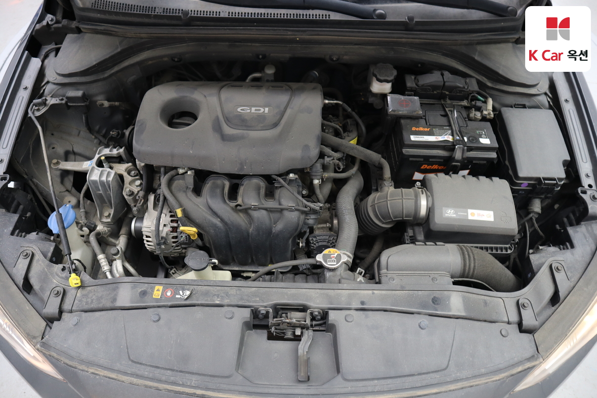 Hyundai Elantra 2016 - Image 31