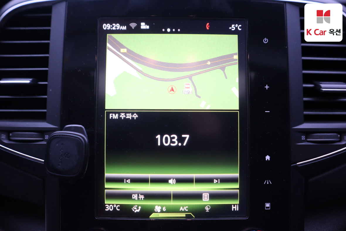 Renault Samsung SM6 2017 - Image 14