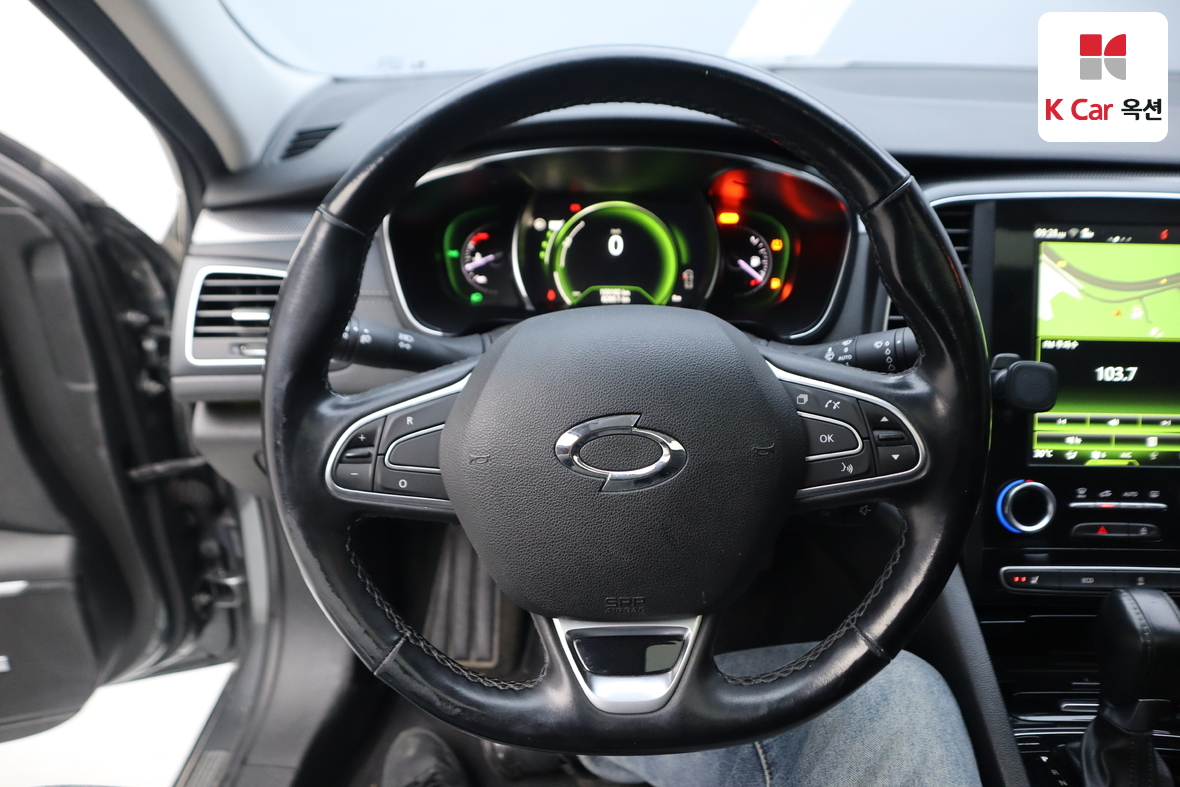 Renault Samsung SM6 2017 - Image 10