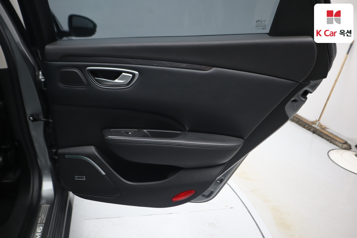 Renault Samsung SM6 2017 - Image 30