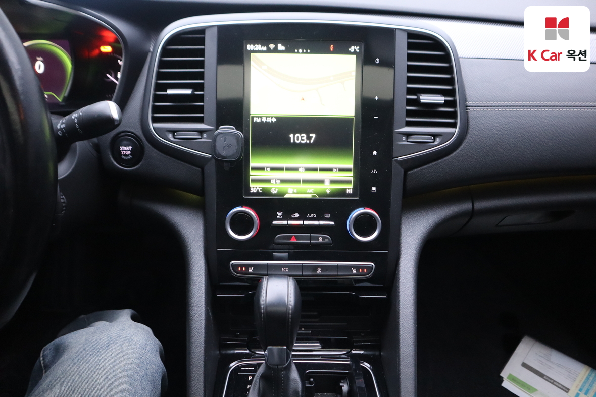 Renault Samsung SM6 2017 - Image 6
