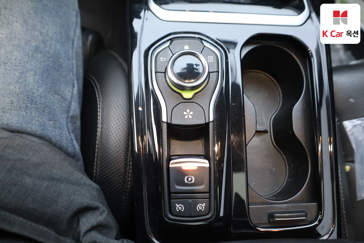 Renault Samsung SM6 2017 - Image 17