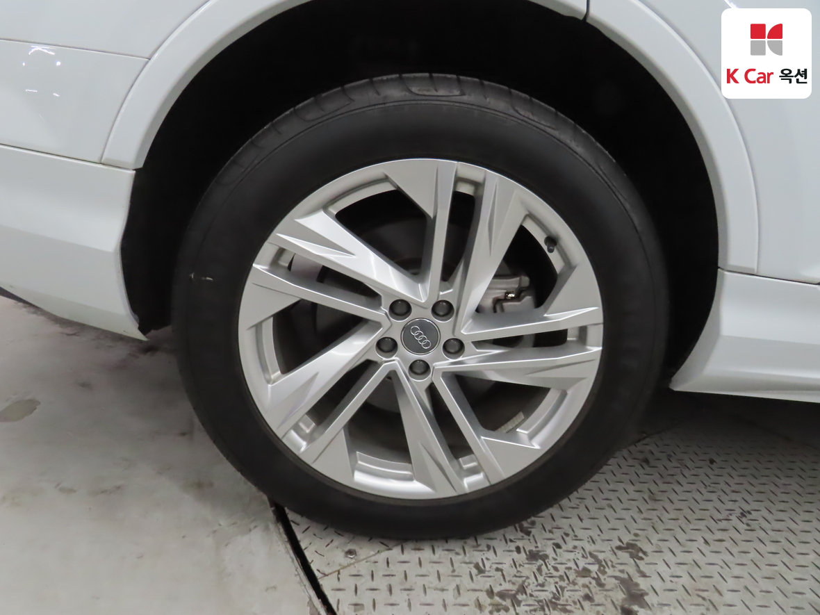 아우디 Q7 2021 - 이미지 49