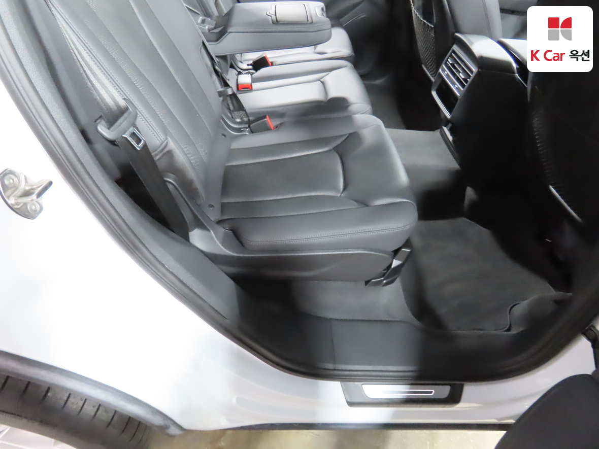 아우디 Q7 2021 - 이미지 31