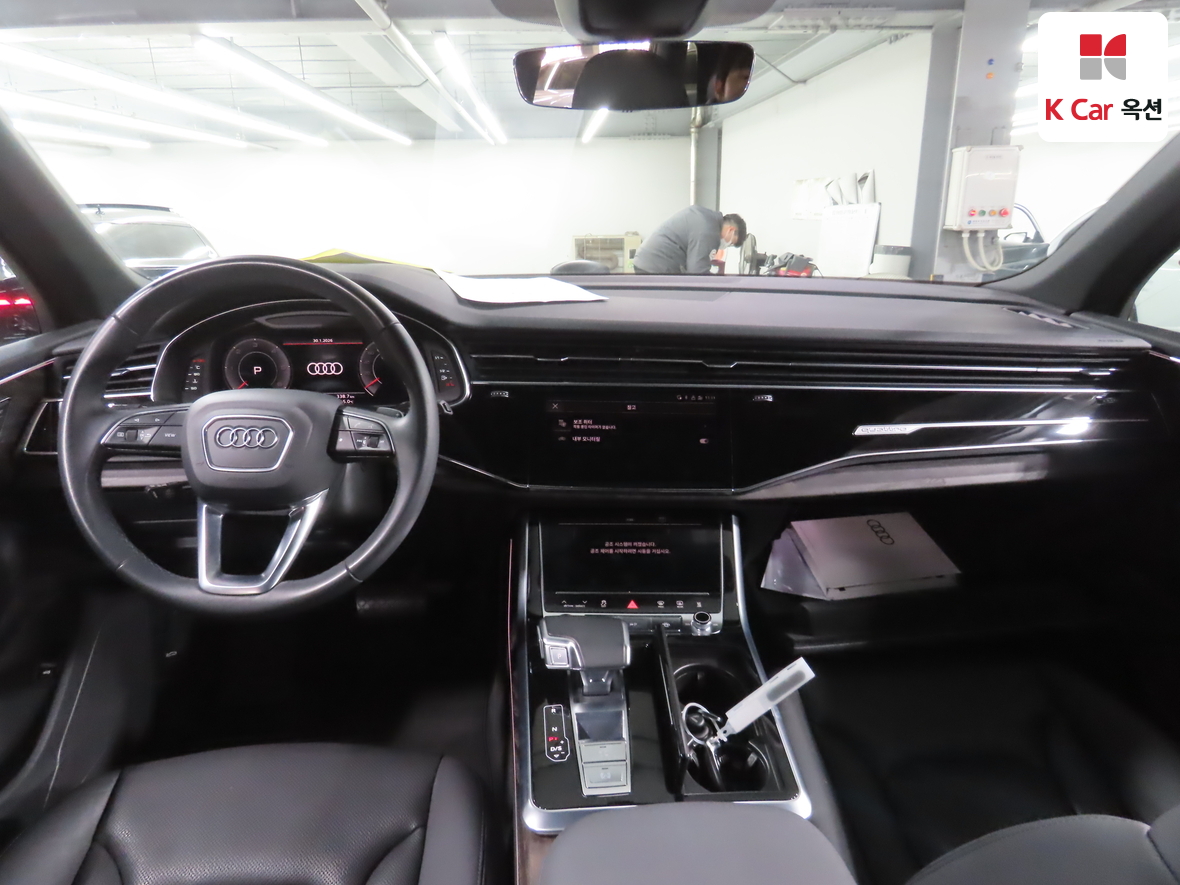 아우디 Q7 2021 - 이미지 3