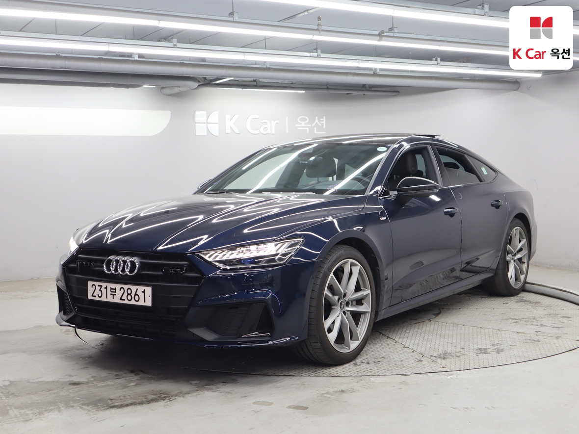 Audi A7 2022 - Image 1