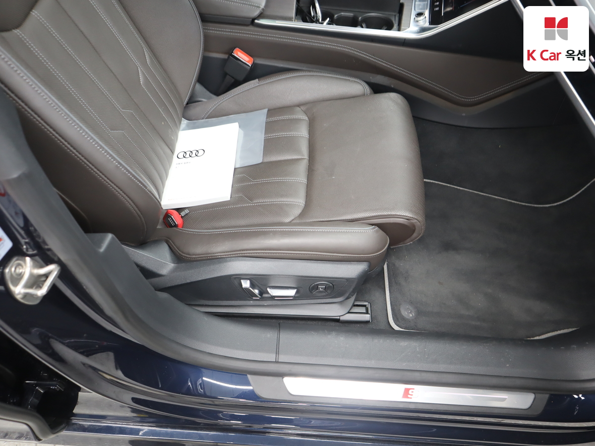 Audi A7 2022 - Image 33