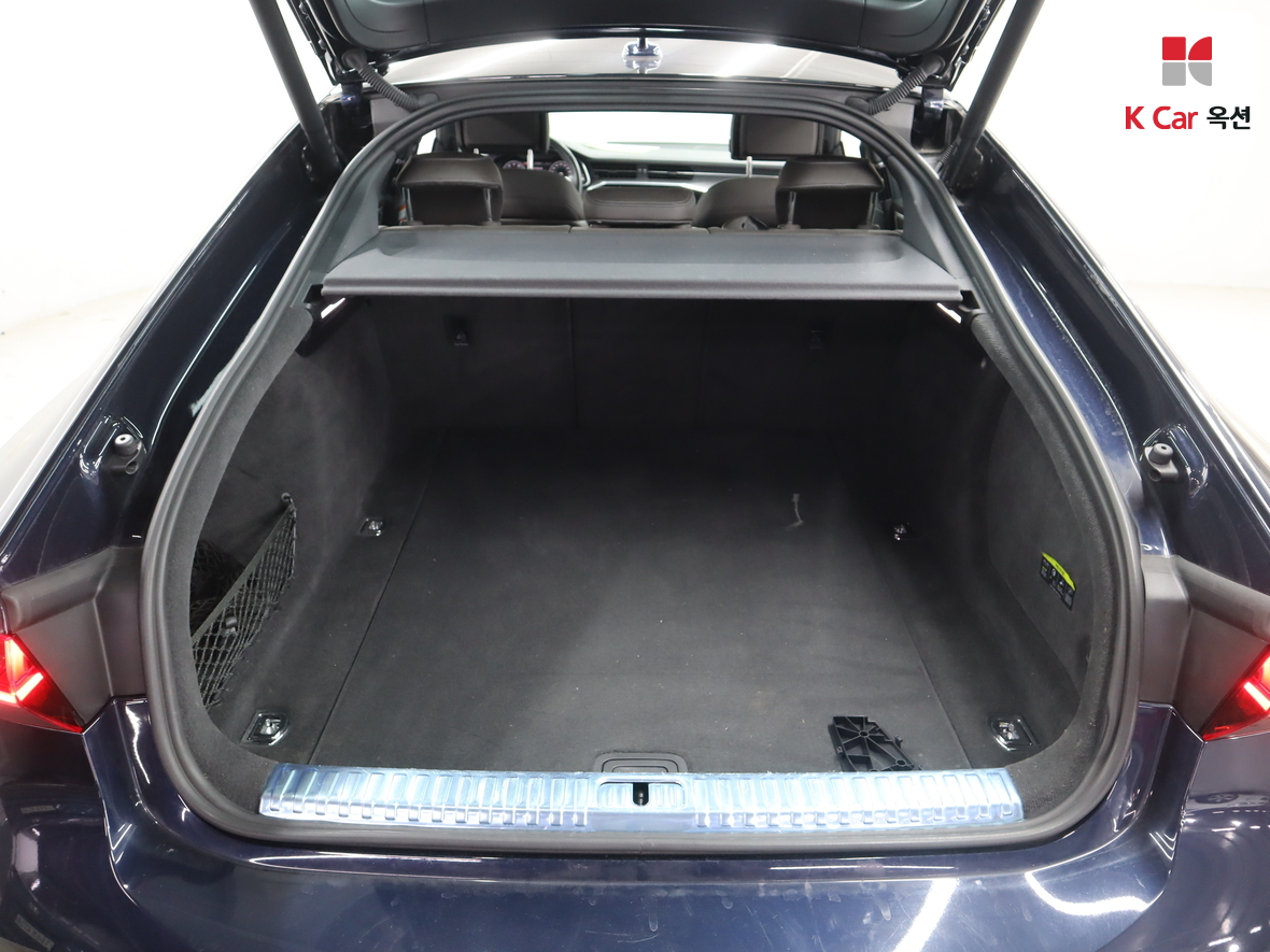 Audi A7 2022 - Image 27