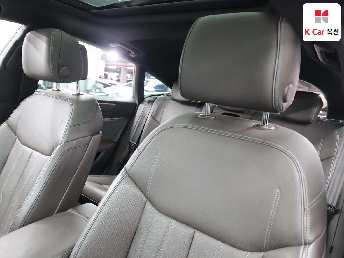 Audi A7 2022 - Image 19