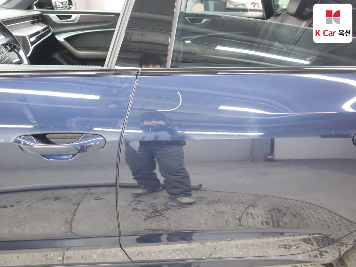 Audi A7 2022 - Image 40