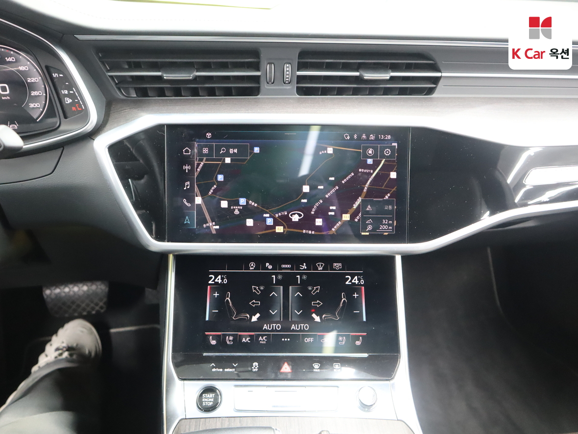 Audi A7 2022 - Image 6