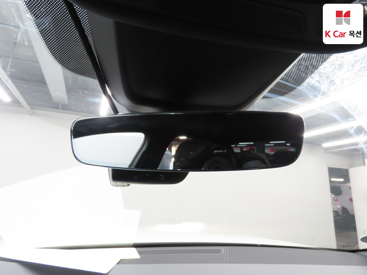 أودي A6 2023 - صورة 13