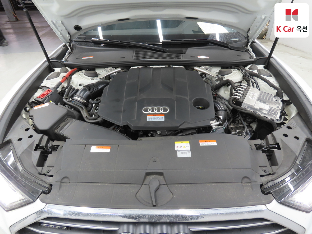 أودي A6 2023 - صورة 36