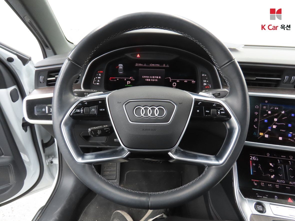 أودي A6 2023 - صورة 10