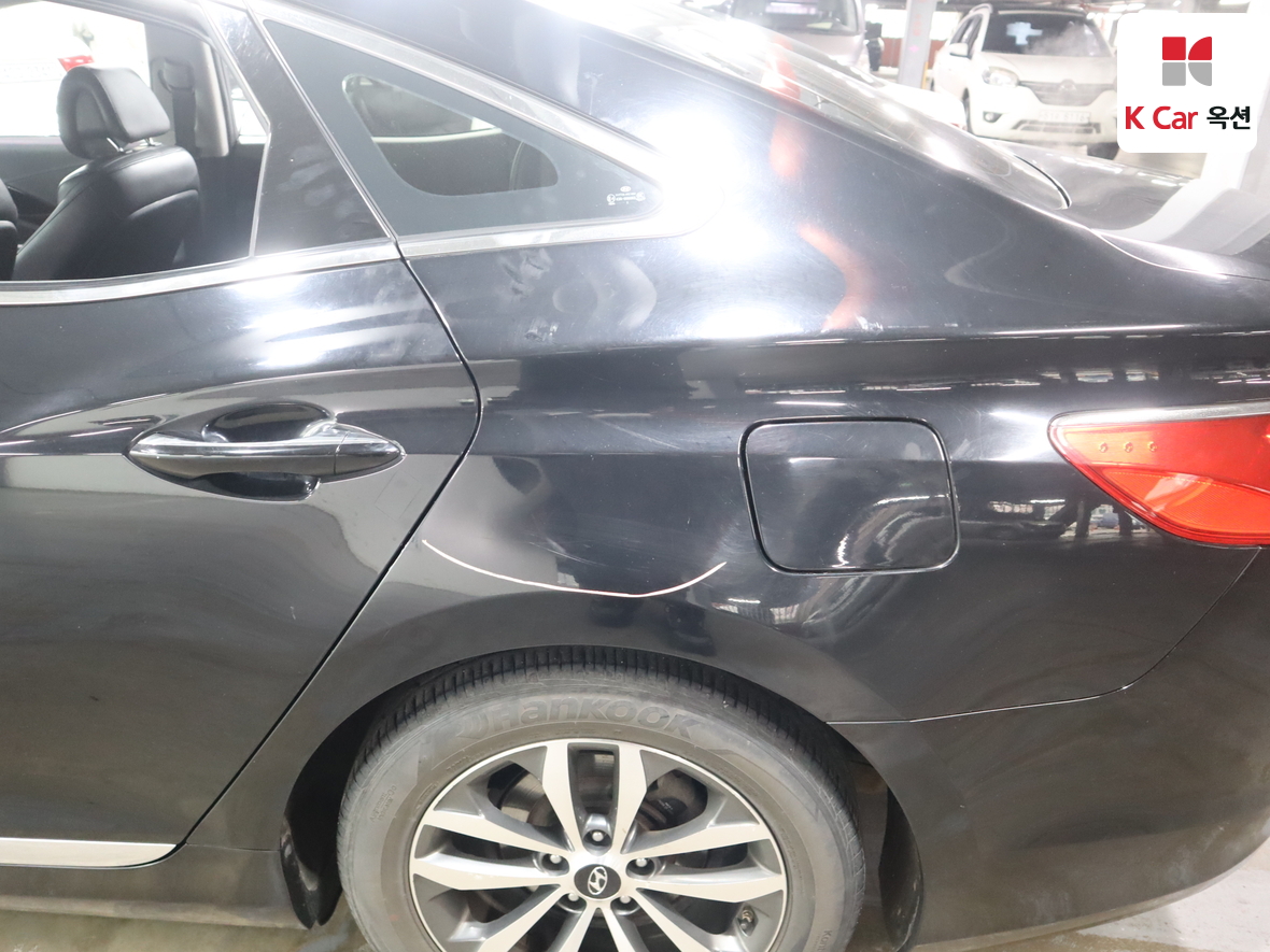 Hyundai AZERA 2012 - Image 44