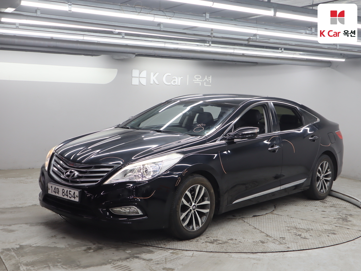 Hyundai AZERA 2012 - Image 1