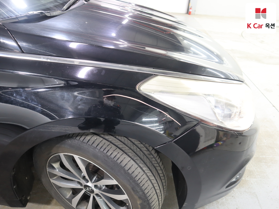 Hyundai AZERA 2012 - Image 49