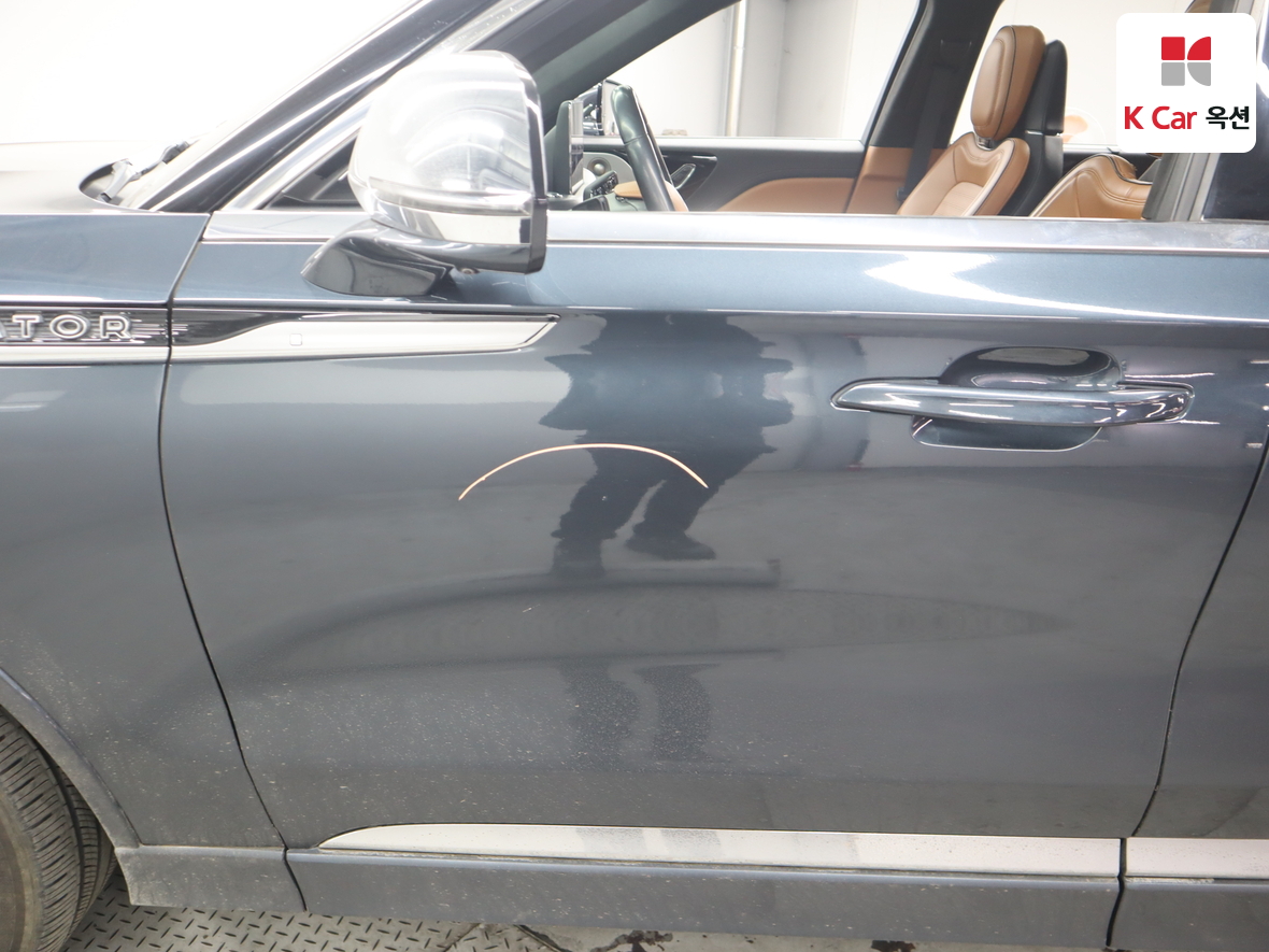 2021 - Lincoln Aviator