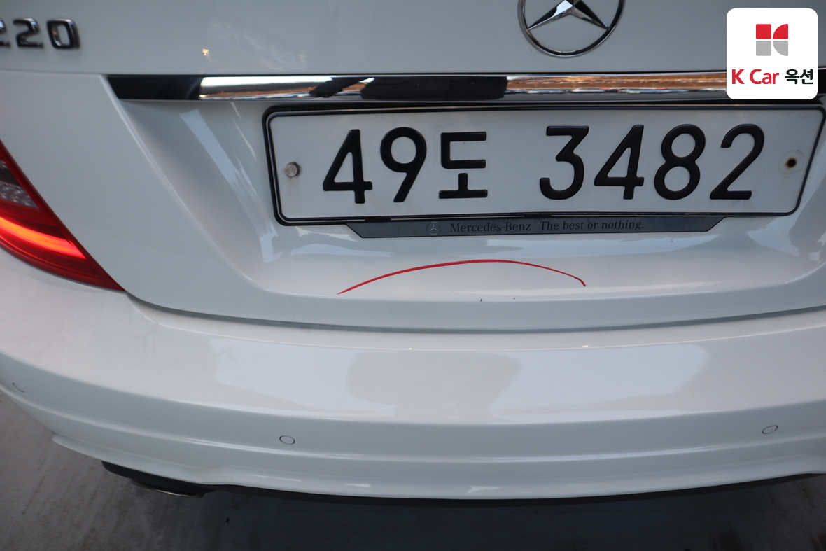 مرسيدس بنز سي كلاس 2013 - صورة 44